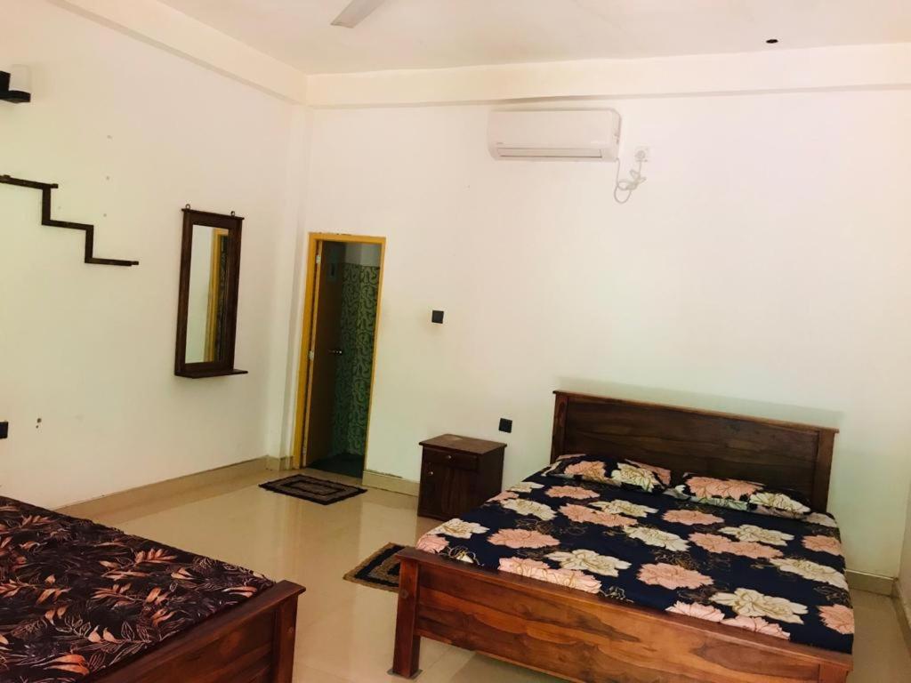 Punkalasa Tourist Lodge Anuradhapura Esterno foto
